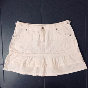 Da-nang embroidered with sequins mini skirt